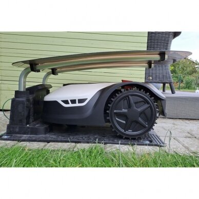 Įkrovimo stotelės stogelis Sunseeker robotams 5