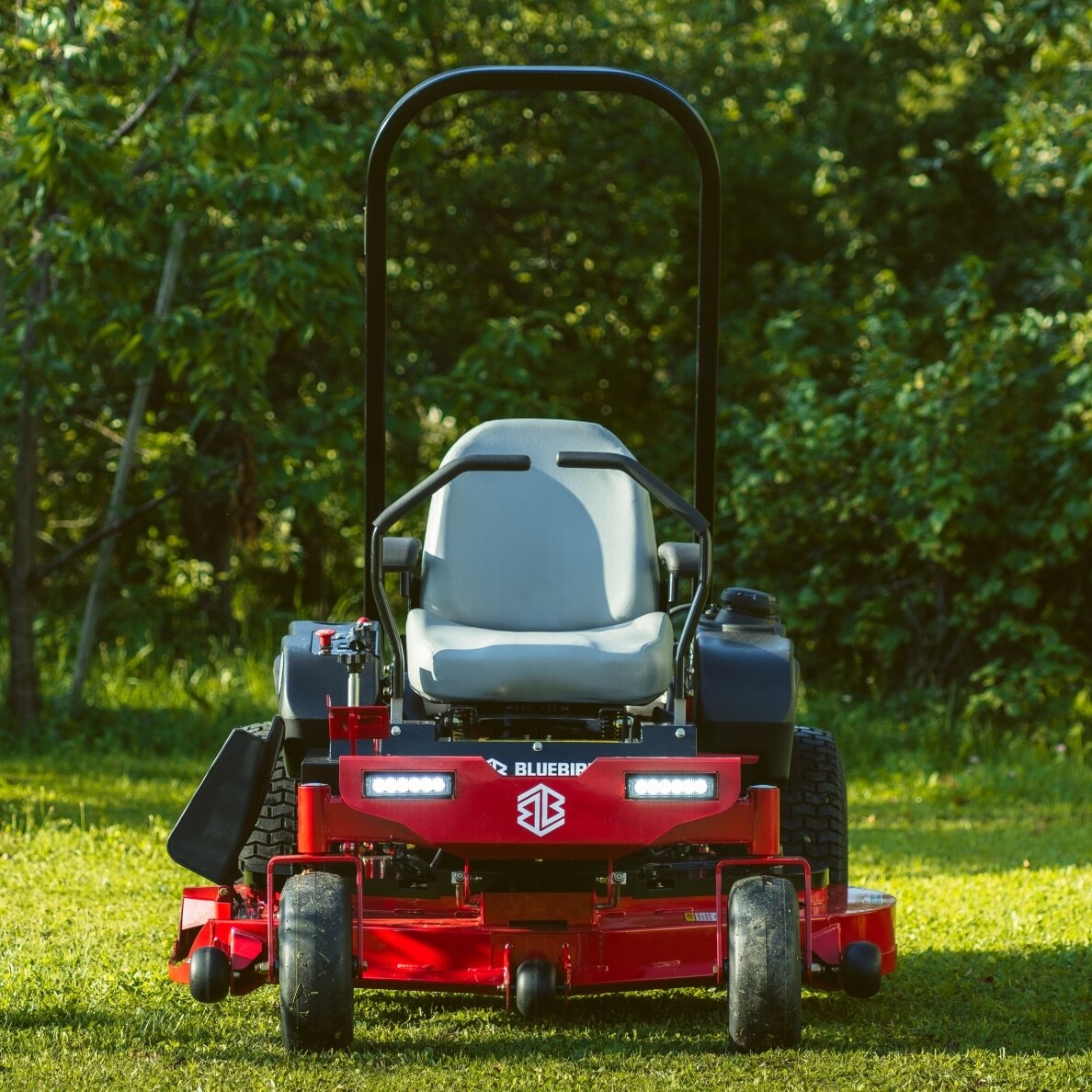 Nulinio apsisukimo traktoriukas Blue Bird ZTR 46 L PRO 2