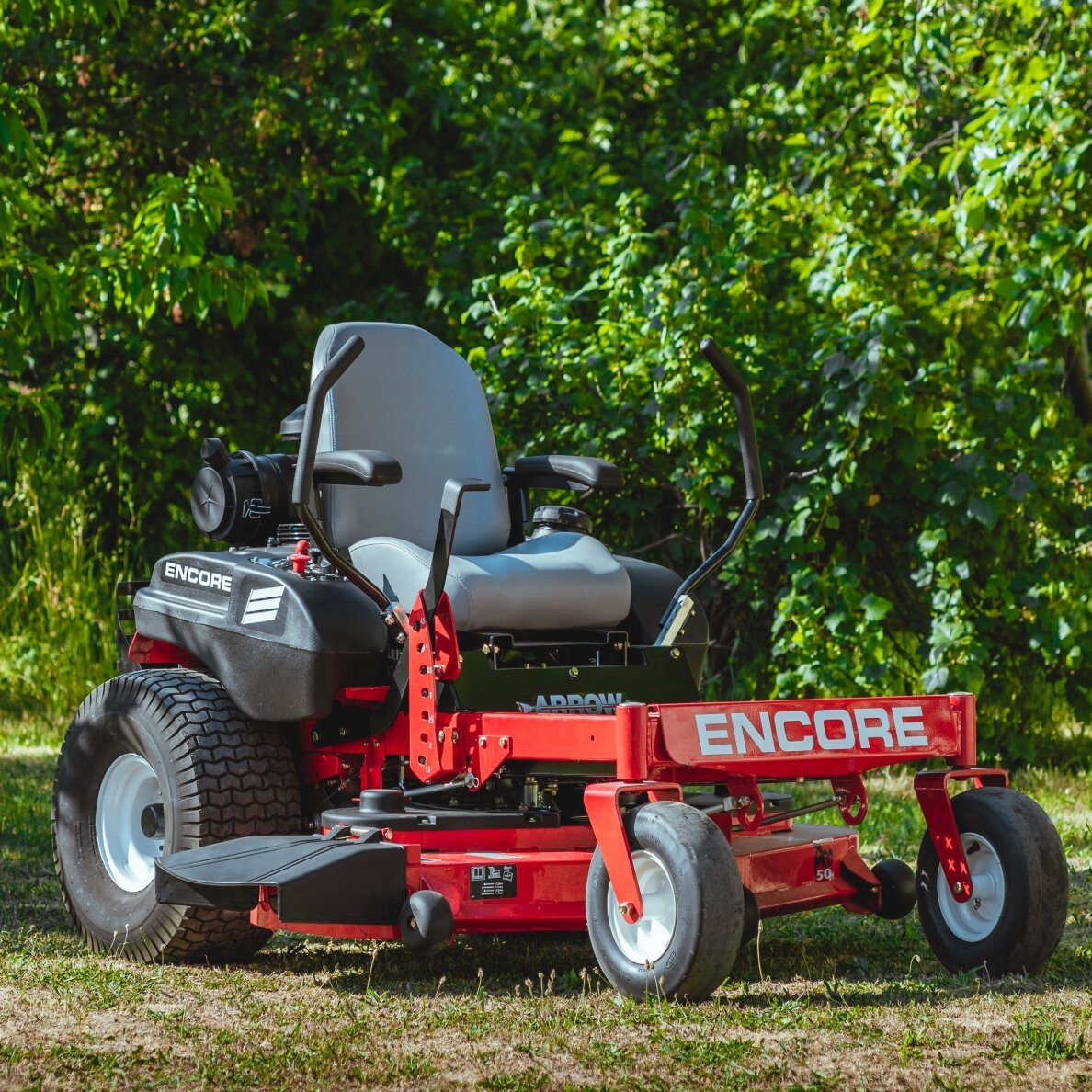 Nulinio apsisukimo traktoriukas Encore Arrow 50" 2