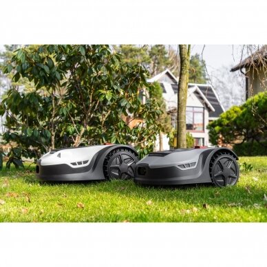 Vejos robotas MA1001M20V 9 Vejos robotas MA1001M20V 9