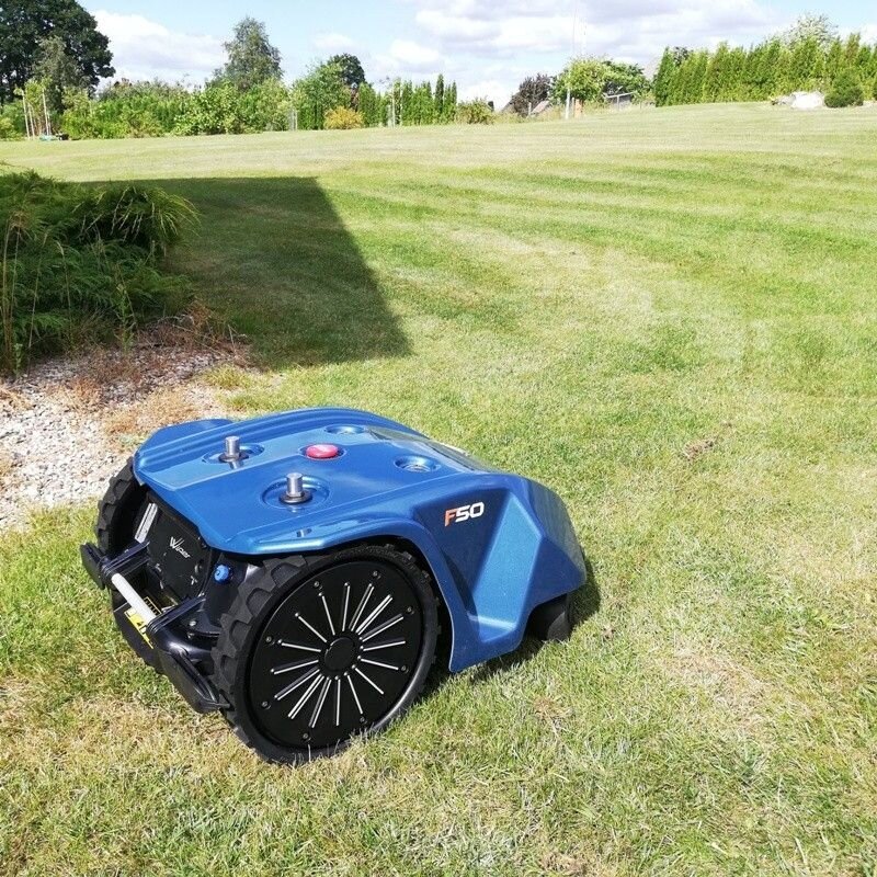 Wiperpremium F50 S vejos robotas 7 Wiperpremium F50 S vejos robotas 7